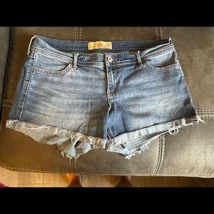Hollister shorts